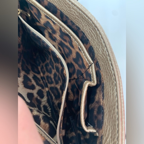 Jessica Simpson Chic Colorblock Crossbody Bag - Picture 6 of 10